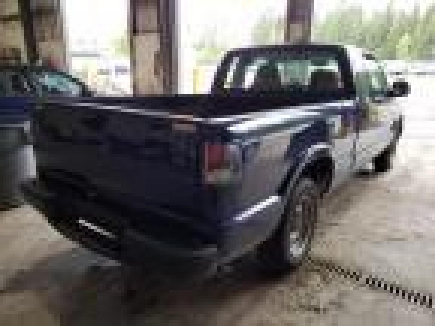 2002 BLUE CHEVROLET S TRUCK S10 EXT CAB (1GCCS19W928) with an 4.3L engine, Automatic transmission, located at 1505 S 356th St., Federal Way, WA, 98003, 47.282051, -122.314781 - Photo#3